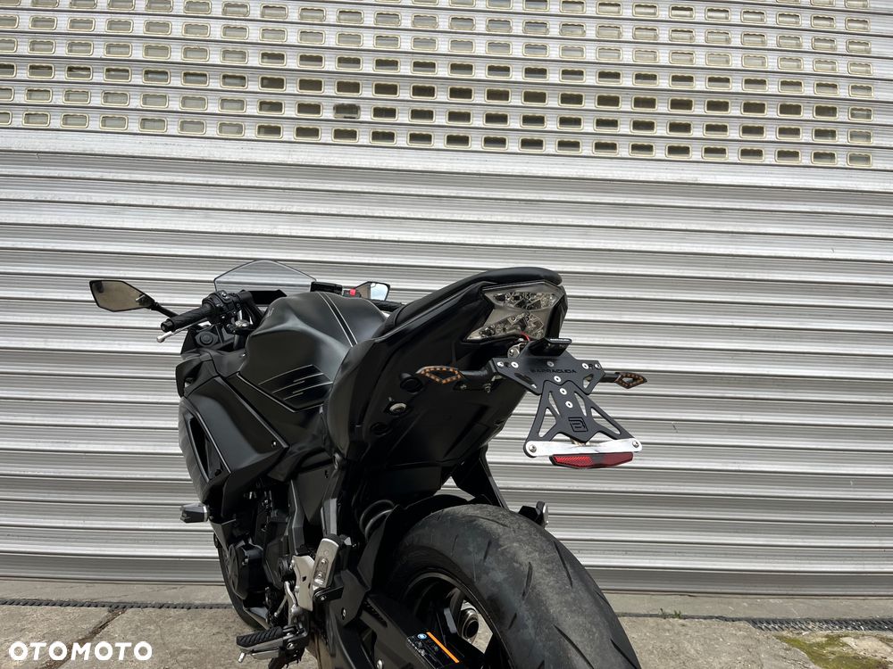 Kawasaki Ninja - 10