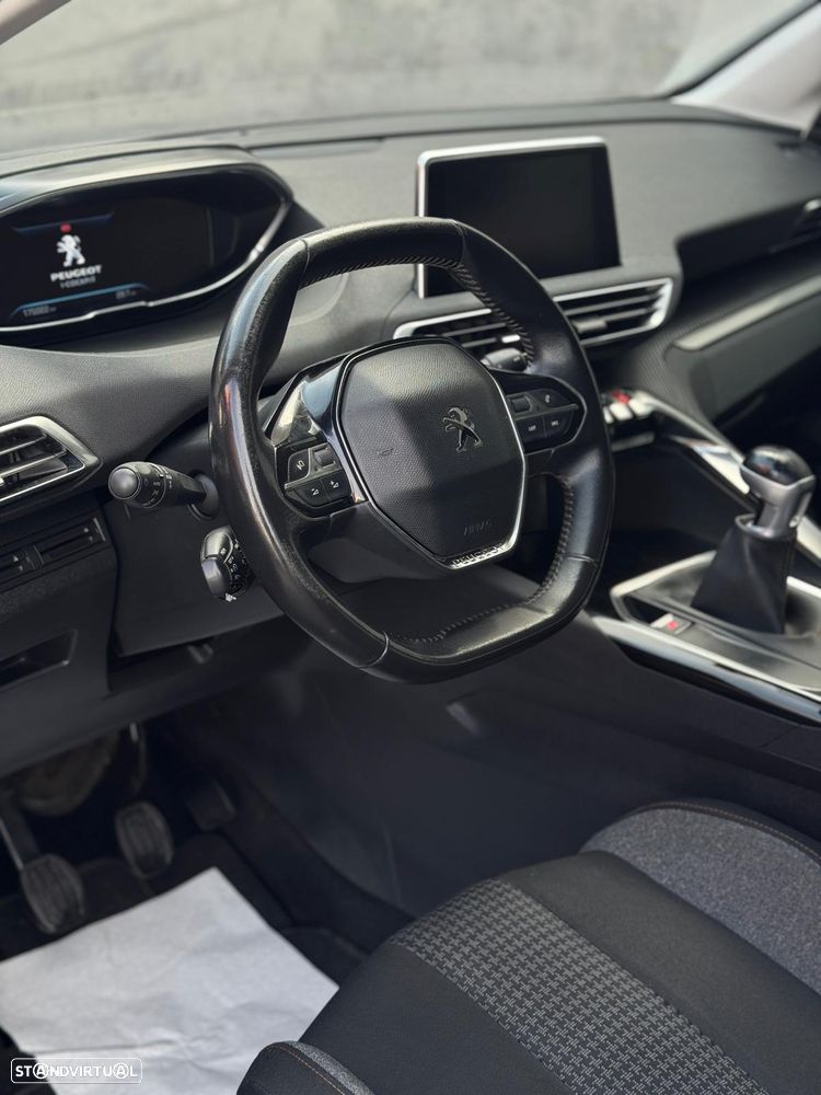 Peugeot 3008 PureTech 130 Stop & Start GPF Active - 9