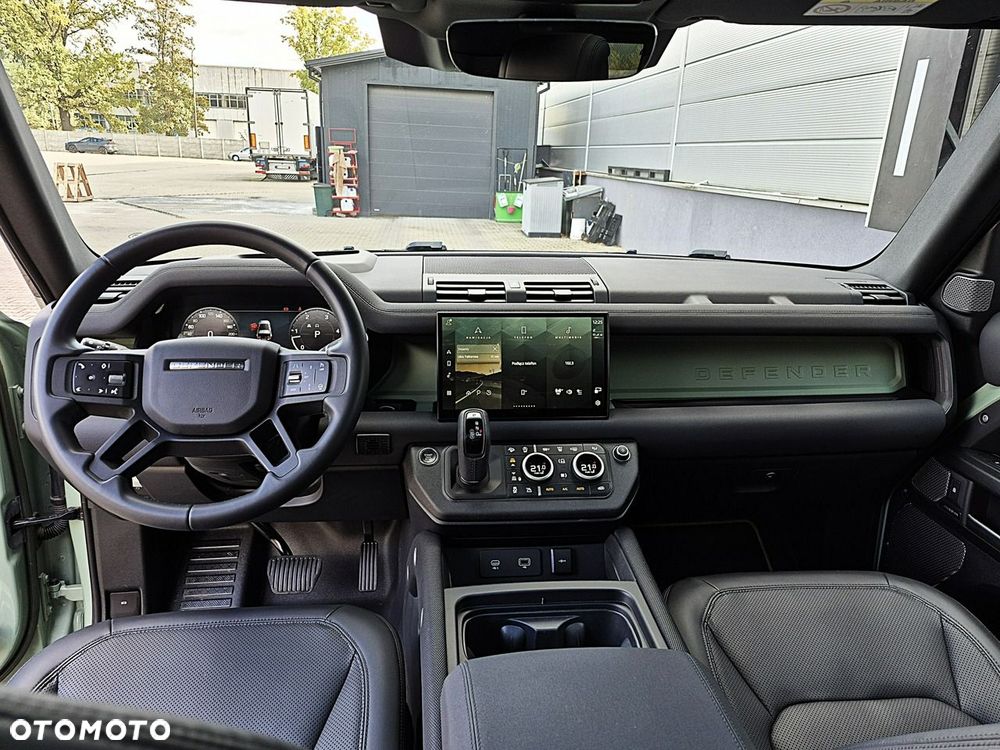 Land Rover Defender 90 D300 75th Limited Edition - 30