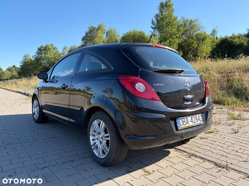 Opel Corsa 1.2 16V Enjoy - 4