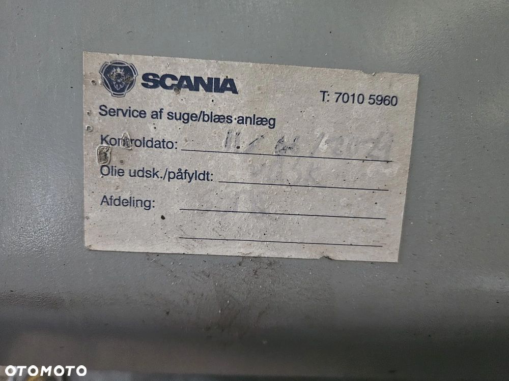 Wywrotka z pompą do załadunku zboża - 9