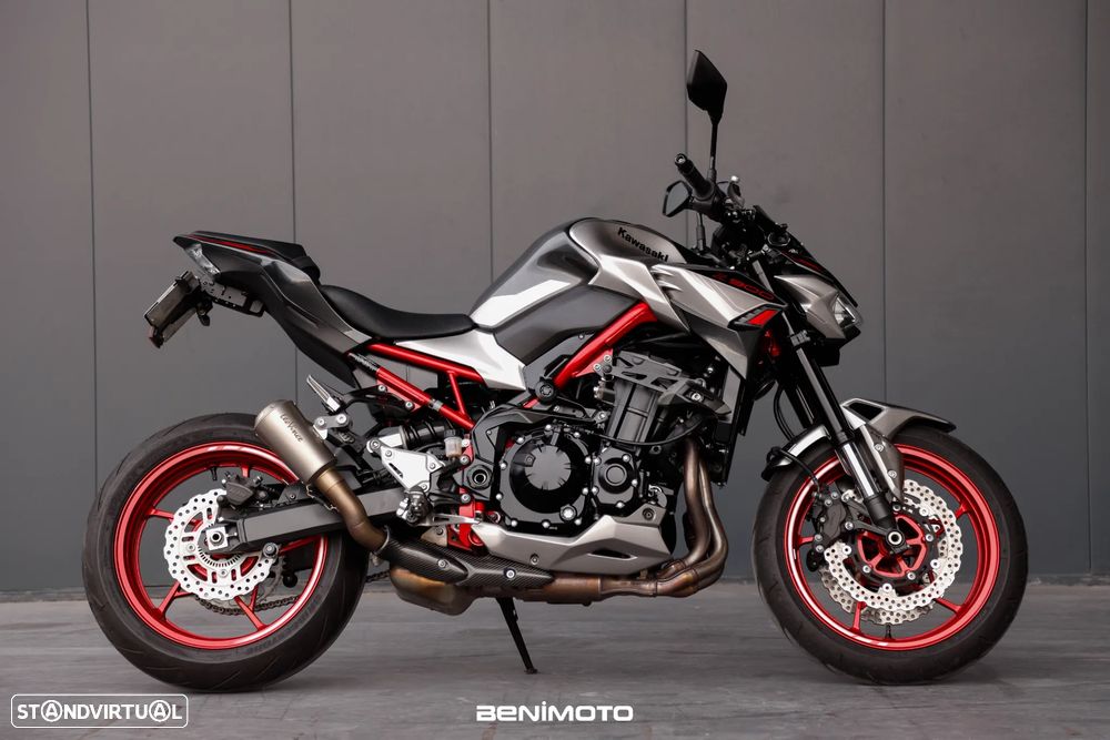 Kawasaki Z 900 - 8