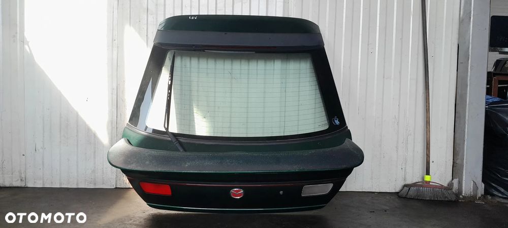 MAZDA 323F BA V KLAPA BAGAŻNIKA TYLNA TYŁ KOMPLETNA 16P nr. 46/6 - 1