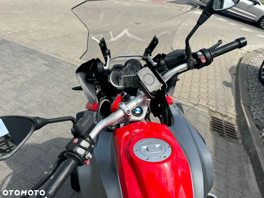 BMW R - 8