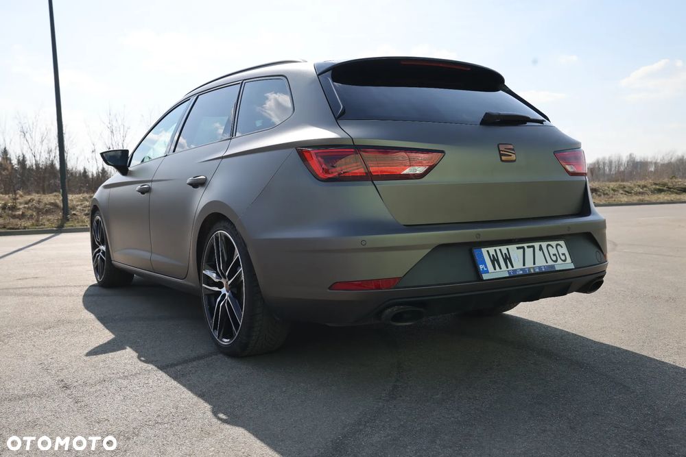 Seat Leon 2.0 TSI Cupra R DSG - 2