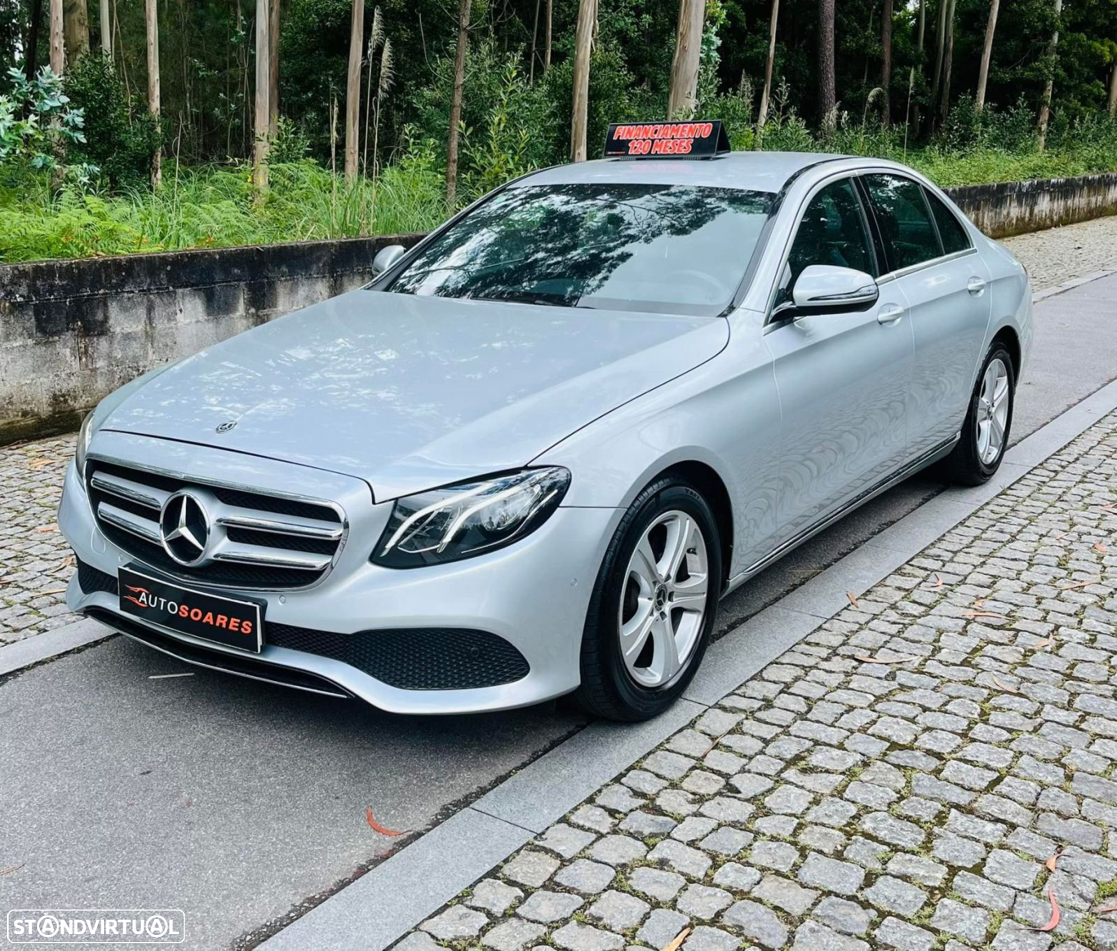 Mercedes-Benz E 220 - 4
