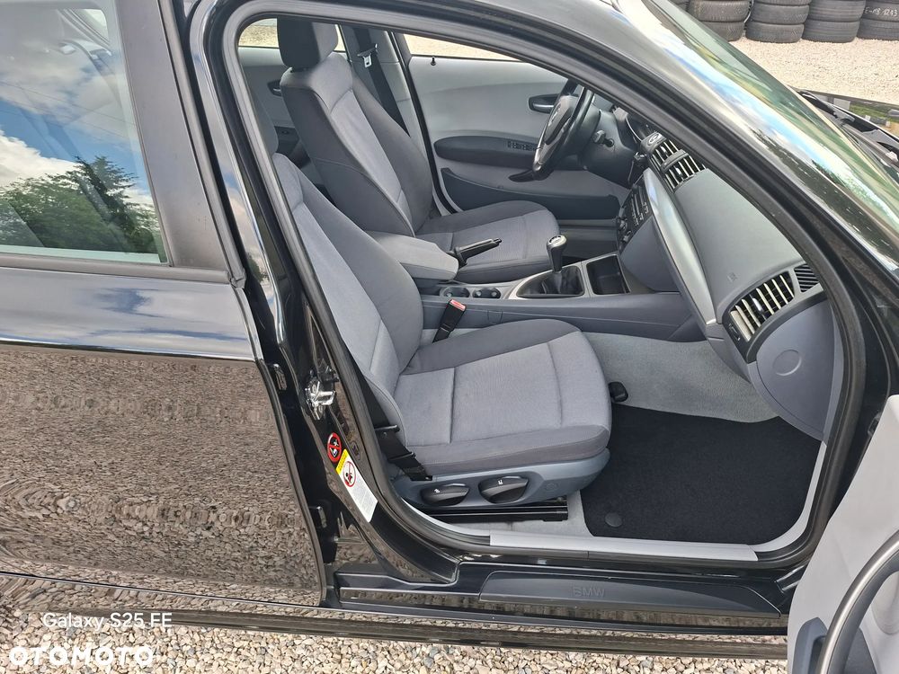 BMW Seria 1 - 19