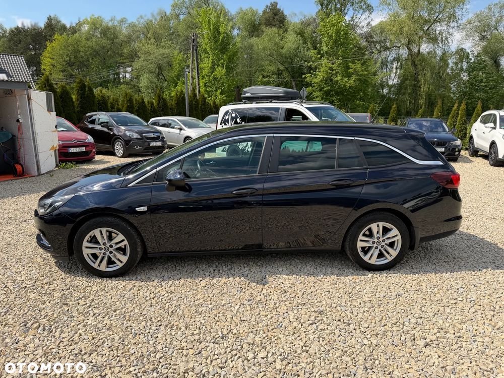 Opel Astra 1.6 T Dynamic S&S - 3