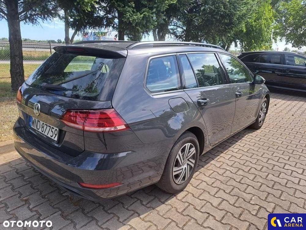 Volkswagen Golf - 4