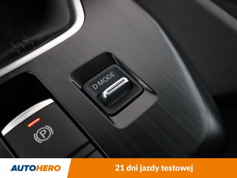 Nissan Qashqai 1.3 DIG-T MHEV Tekna - 23