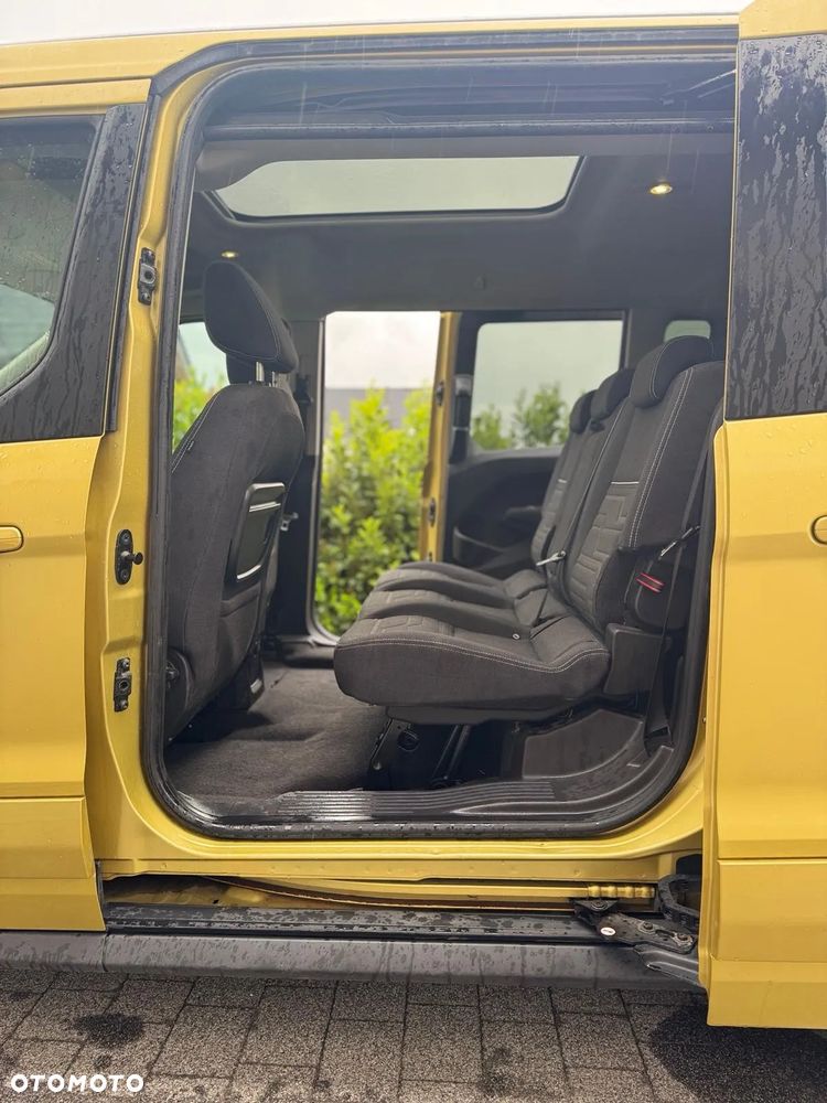 Ford Tourneo Connect 1.5 TDCi Trend PowerShift - 20