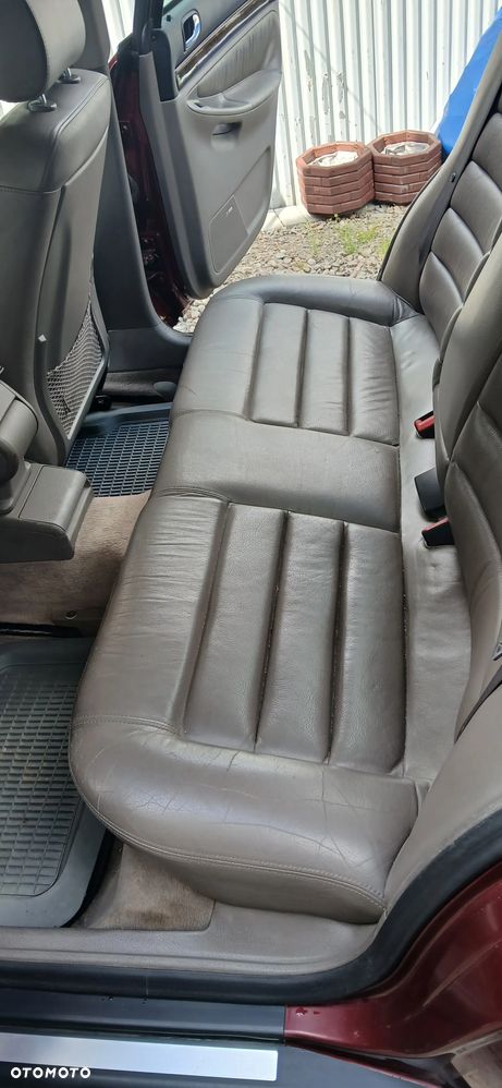 Audi A4 Avant 2.5 TDI - 4