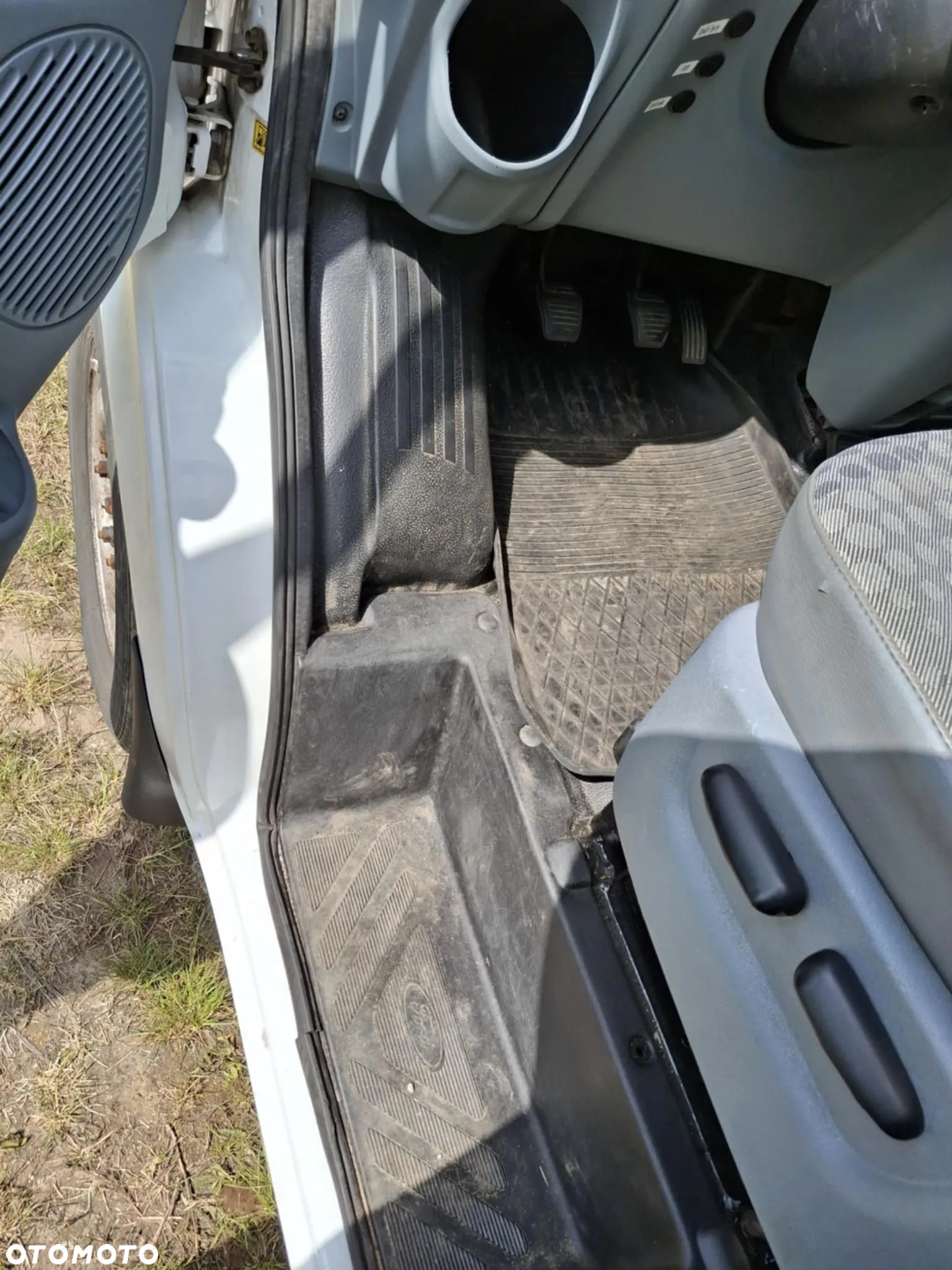 Ford Transit - 18