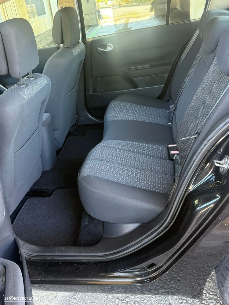 Renault Mégane 1.5 dCi Privilège Luxe - 6