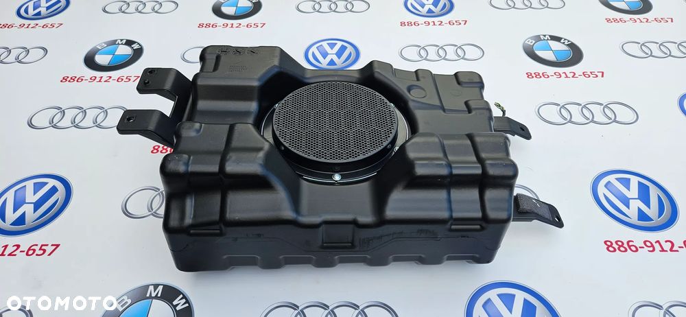 Dodge Durango III LIFT 2014- Głośnik bagażnika subwoofer głośnik niskotonowy 68258456A - 1