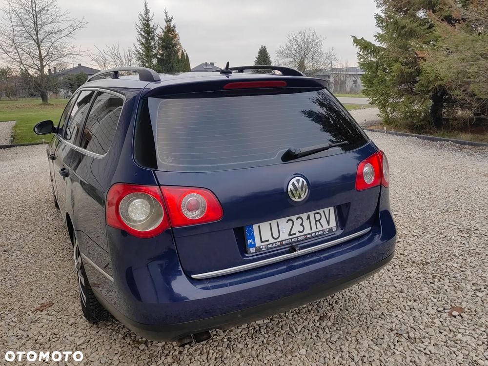 Volkswagen Passat 2.0 TDI Sportline DSG - 20