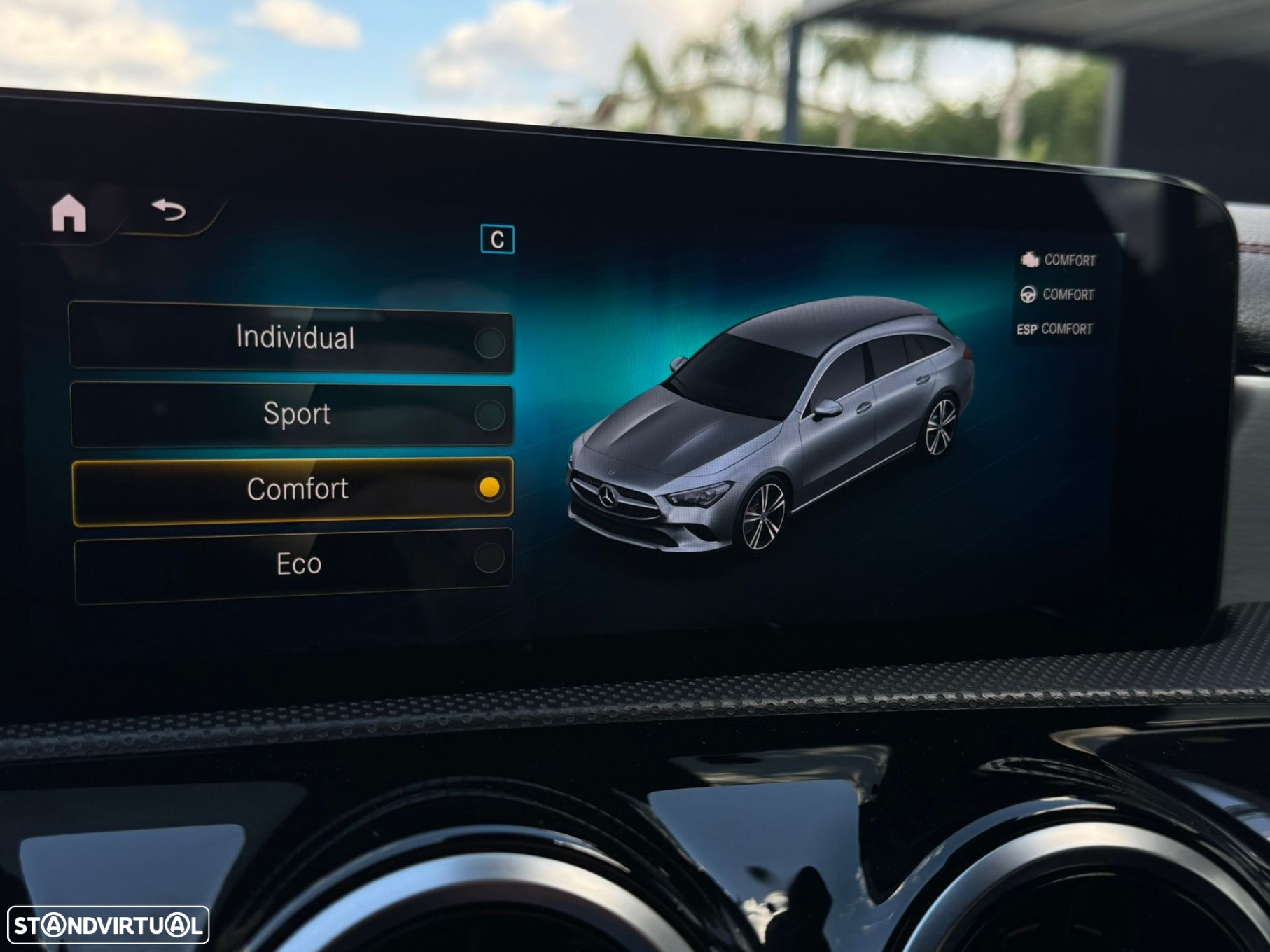 Mercedes-Benz CLA 180 d Shooting Brake AMG Line Aut. - 53