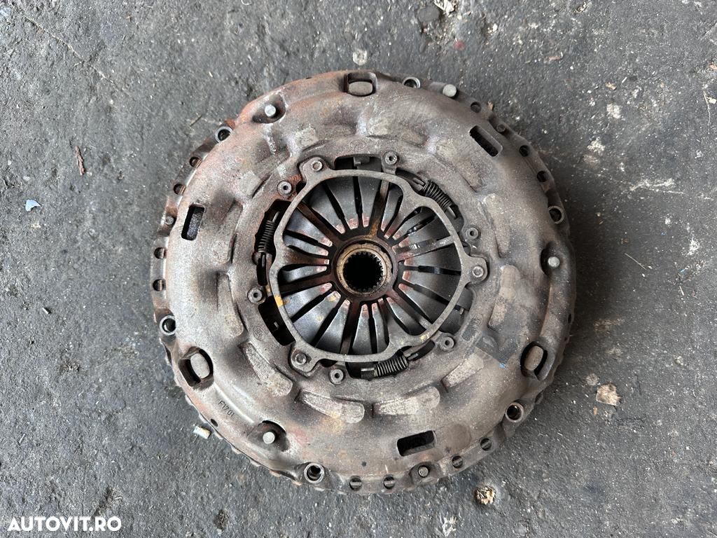 Kit ambreaj 2.5 turbo benzina B5254T2 Volvo XC90 8667745 - 1