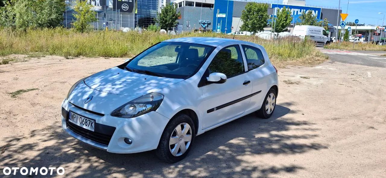 Renault Clio 1.5 dCi Authentique - 1