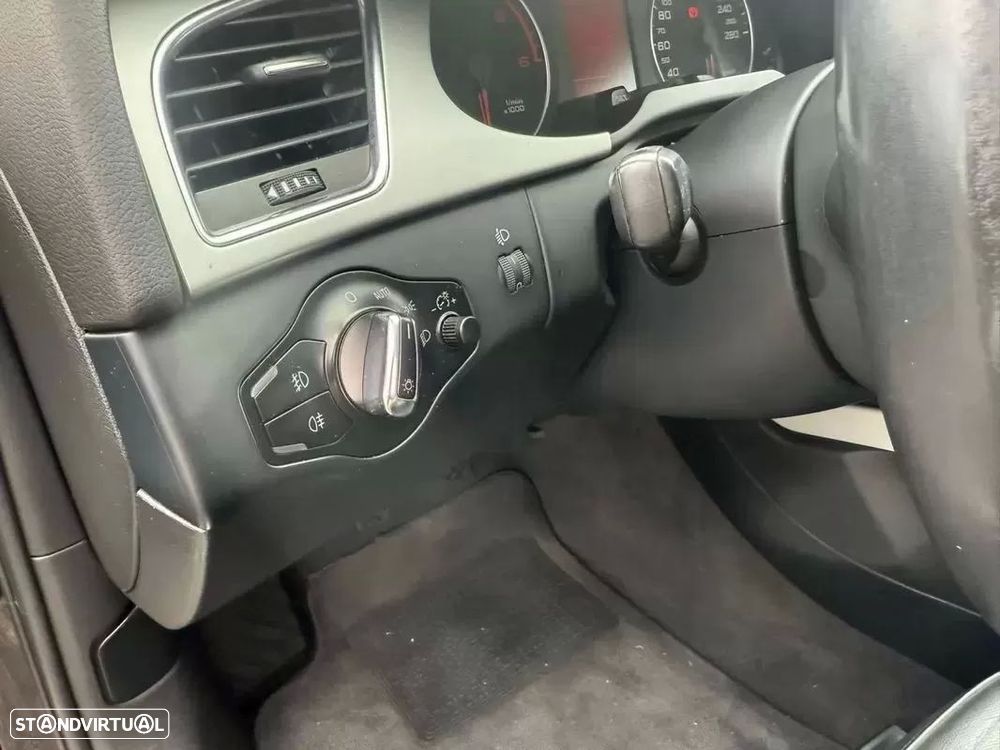 Audi A4 2.0 TDIe Business Line Advance - 15