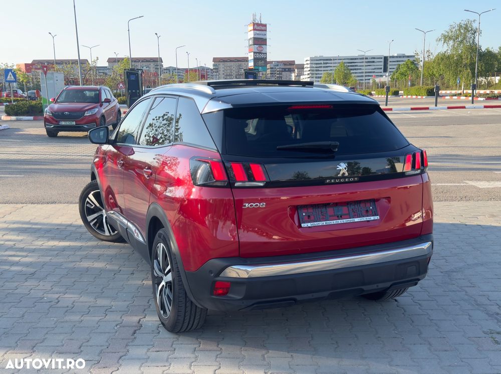 Peugeot 3008 1.2 PureTech Turbo S&S EAT8 Allure - 5