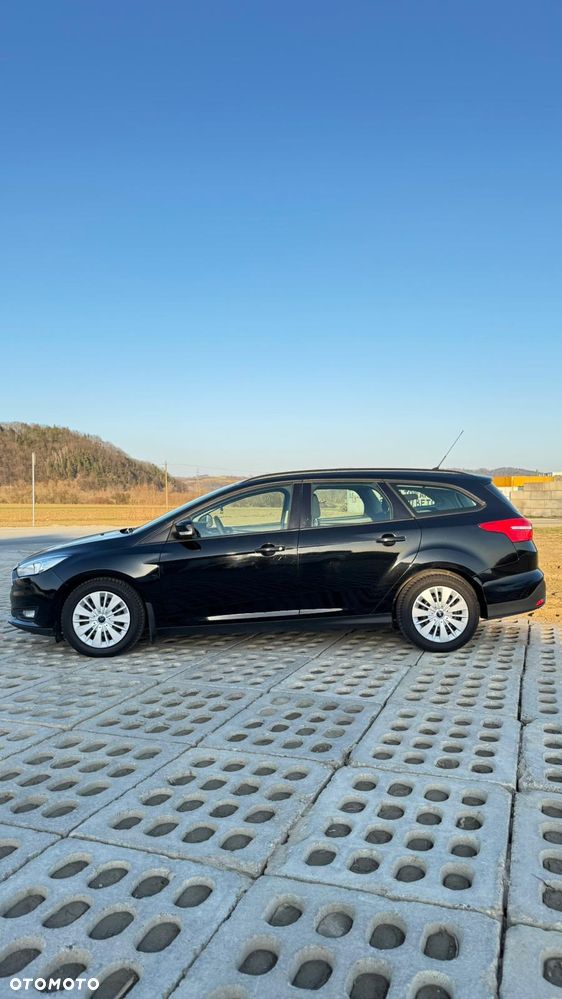 Ford Focus 1.5 TDCi Trend Sport - 5