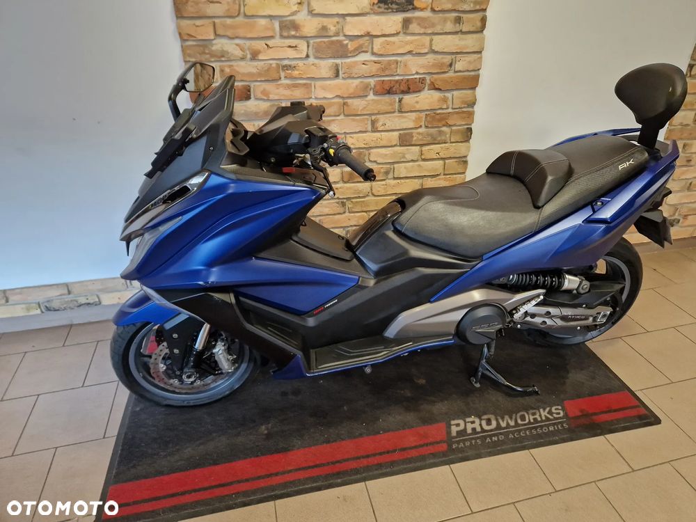 Kymco AK 550 - 8