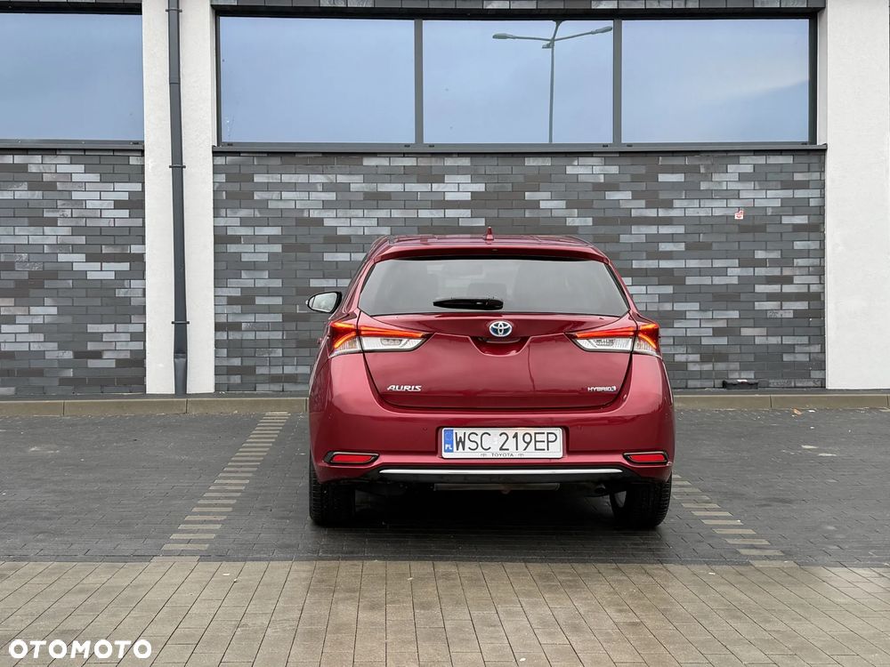 Toyota Auris Hybrid 135 Premium - 6