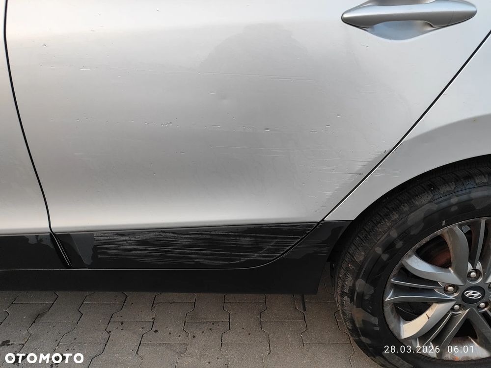 Hyundai ix35 1.6 GDI Comfort 2WD - 17