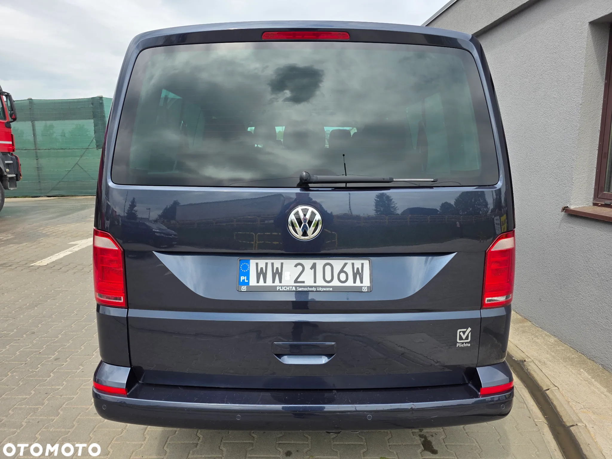 Volkswagen Caravelle 2.0 TDI L2 Comfortline - 6