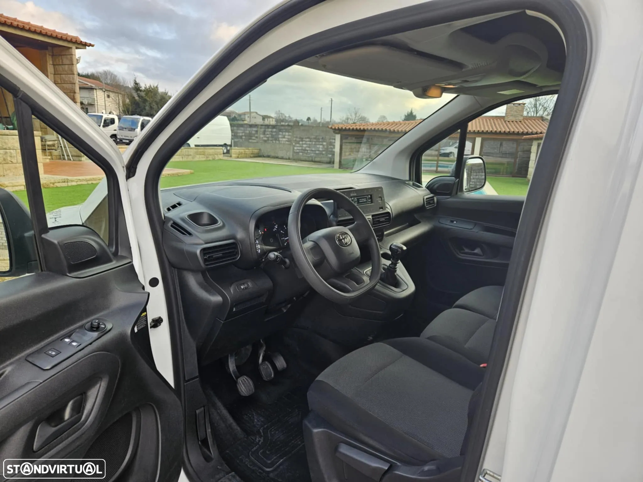 Toyota PROACE CITY - 10