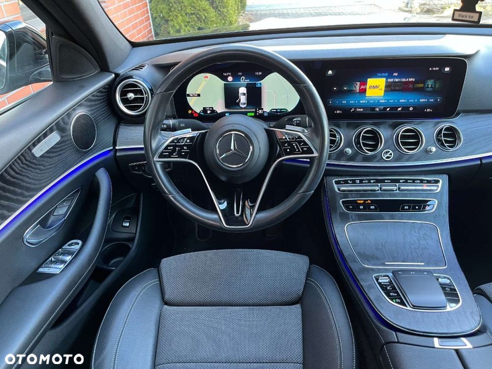 Mercedes-Benz Klasa E 200 9G-TRONIC Exclusive - 9
