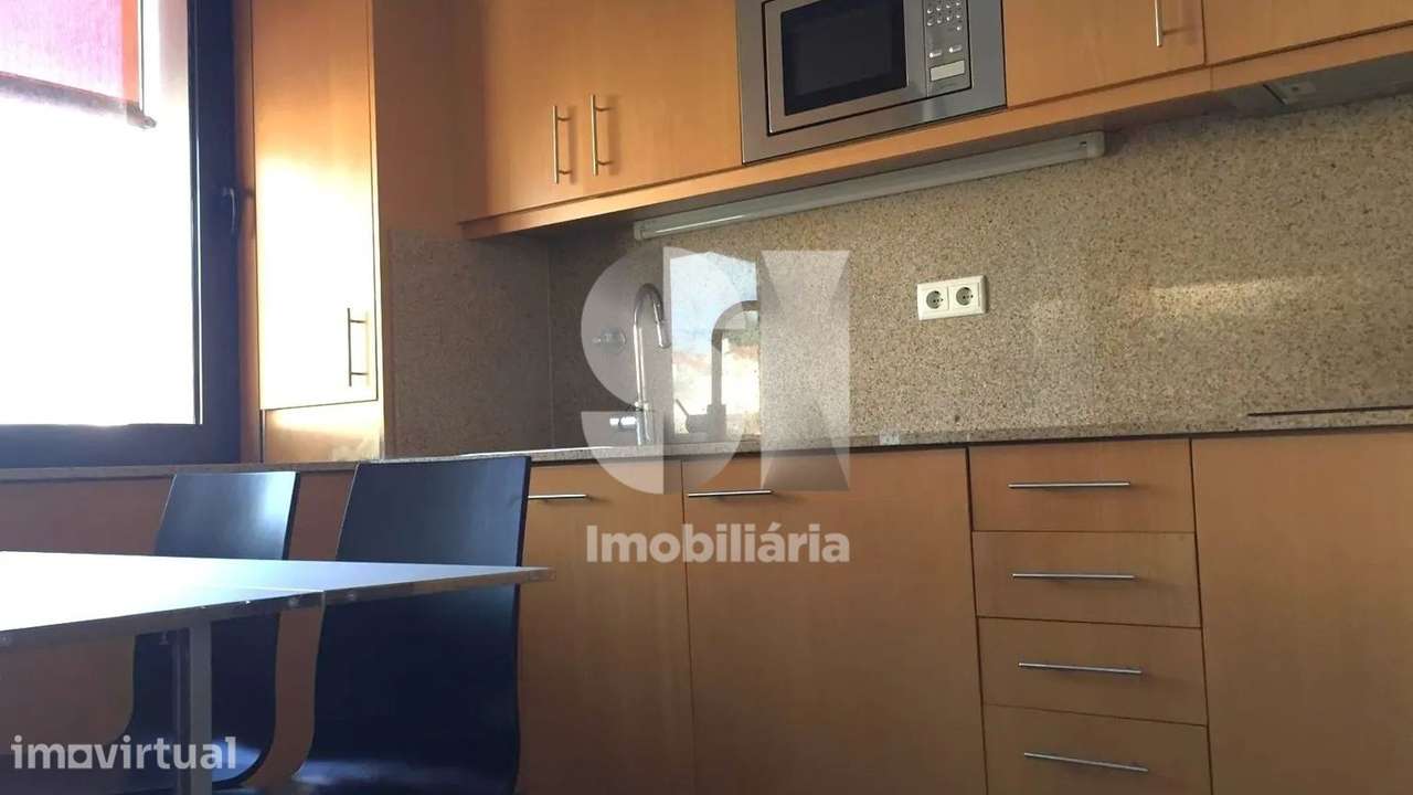 Estúdio T0 Premium em Celas: Conforto e Segurança 24h - Grande imagem: 3/8