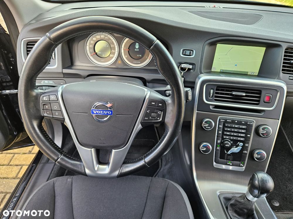 Volvo V60 D2 Kinetic - 20