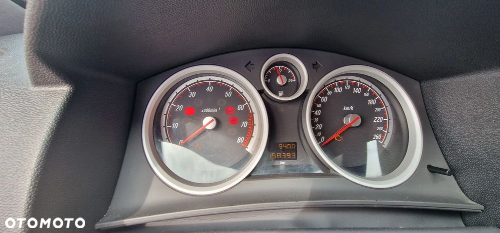 Opel Astra 2.0 Turbo Edition - 6