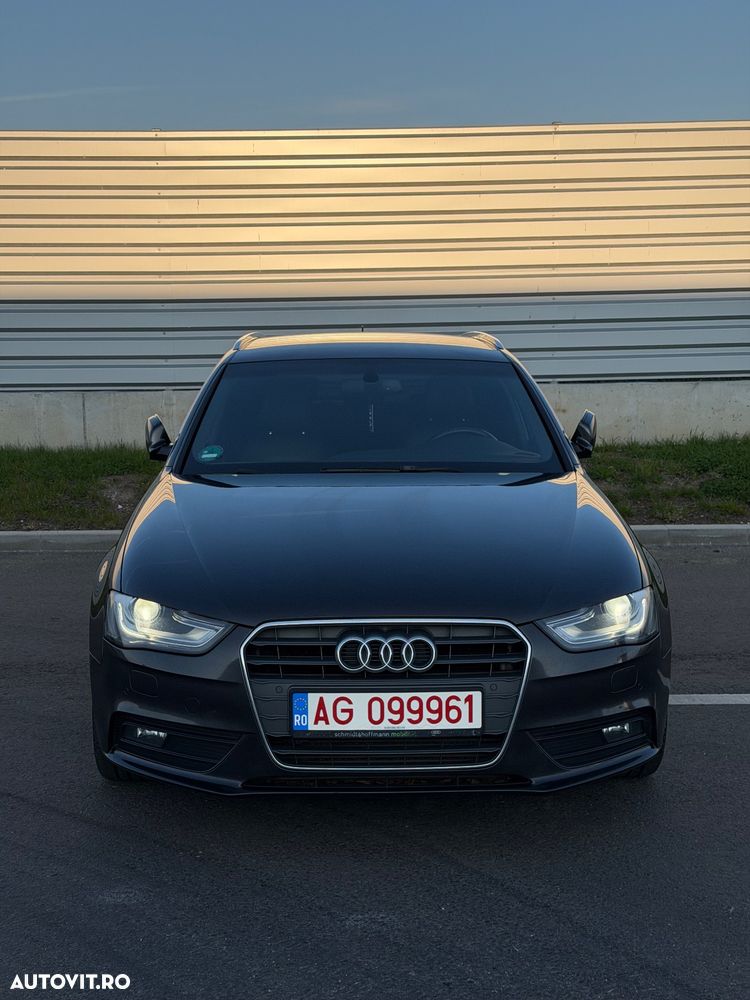Audi A4 Avant 2.0 TDI DPF multitronic Attraction - 9