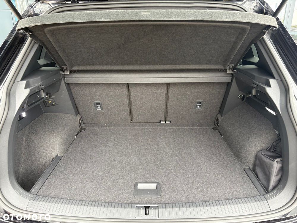 Volkswagen Tiguan - 20
