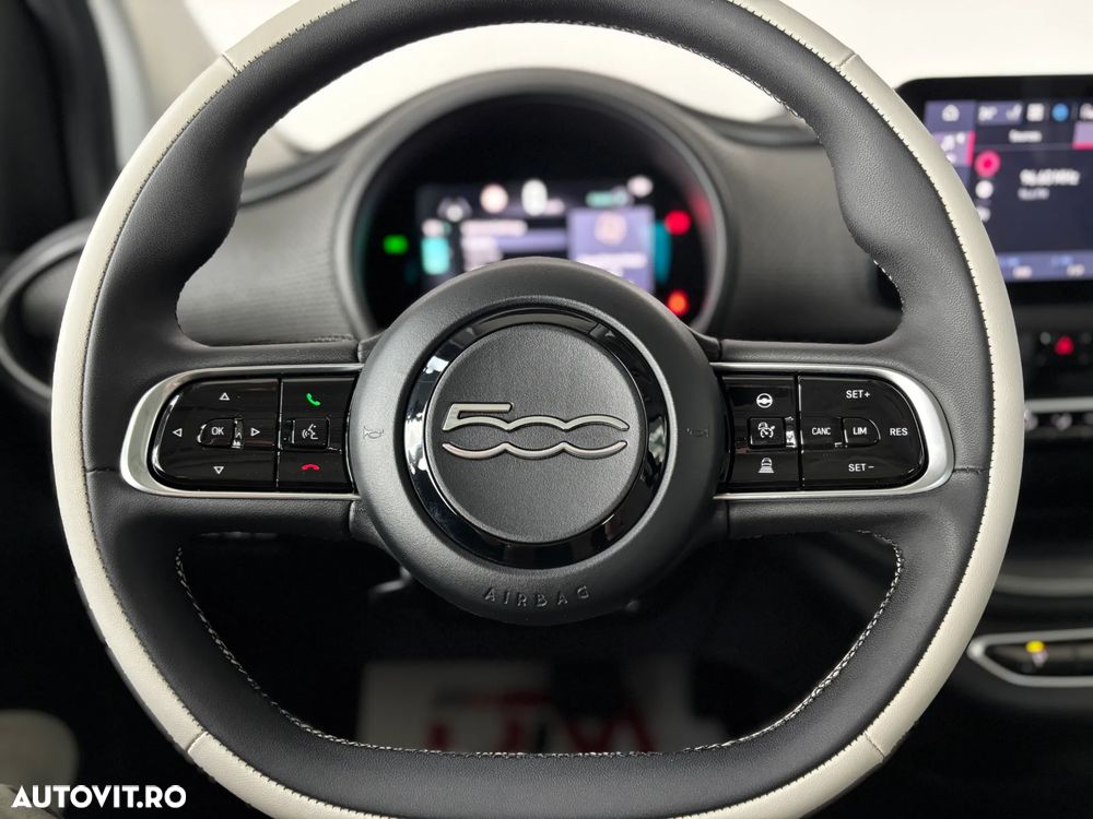 Fiat 500E La Prima - 11