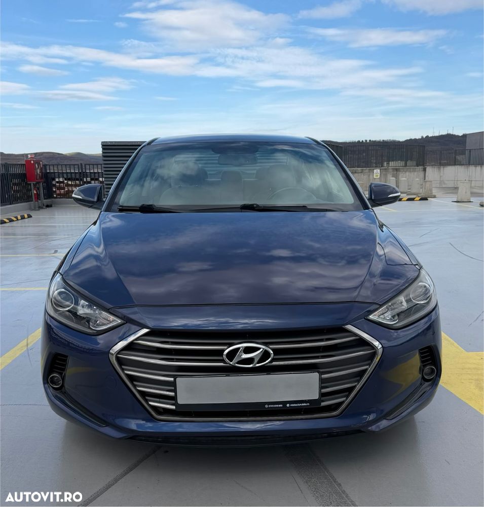 Hyundai Elantra 1.6 CRDI 7DCT Exclusive - 1