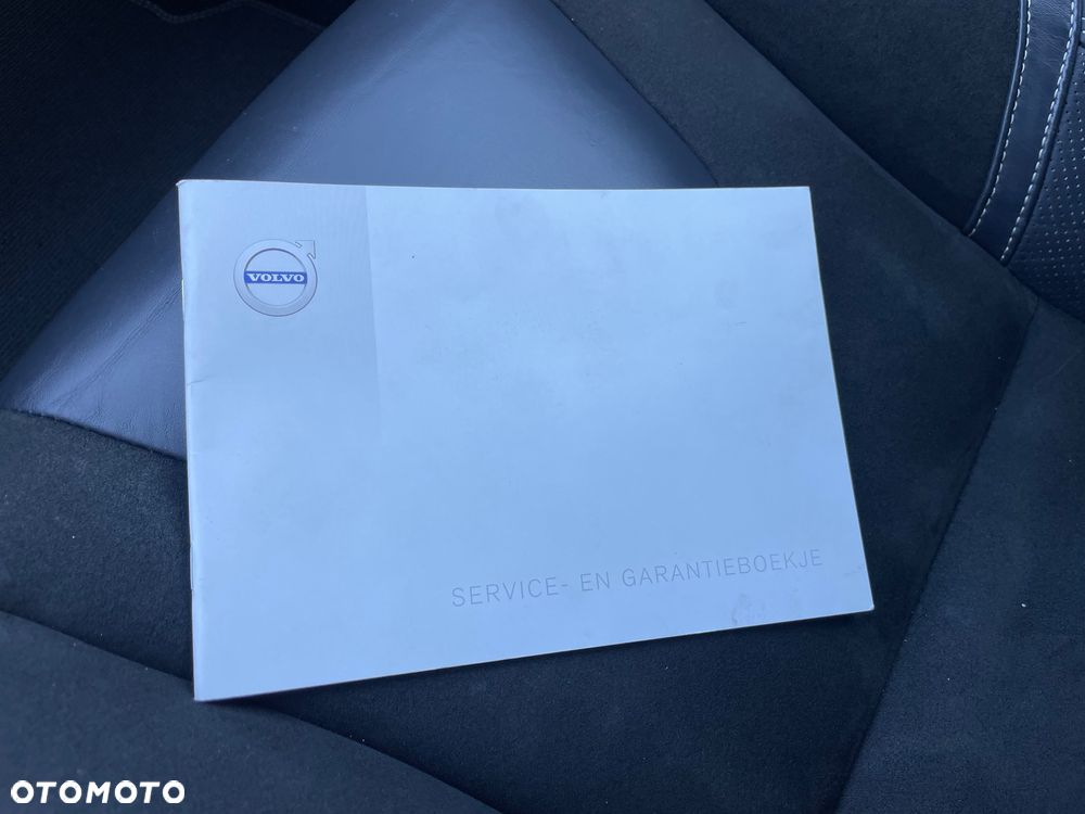 Volvo V60 D3 Geartronic RDesign - 31