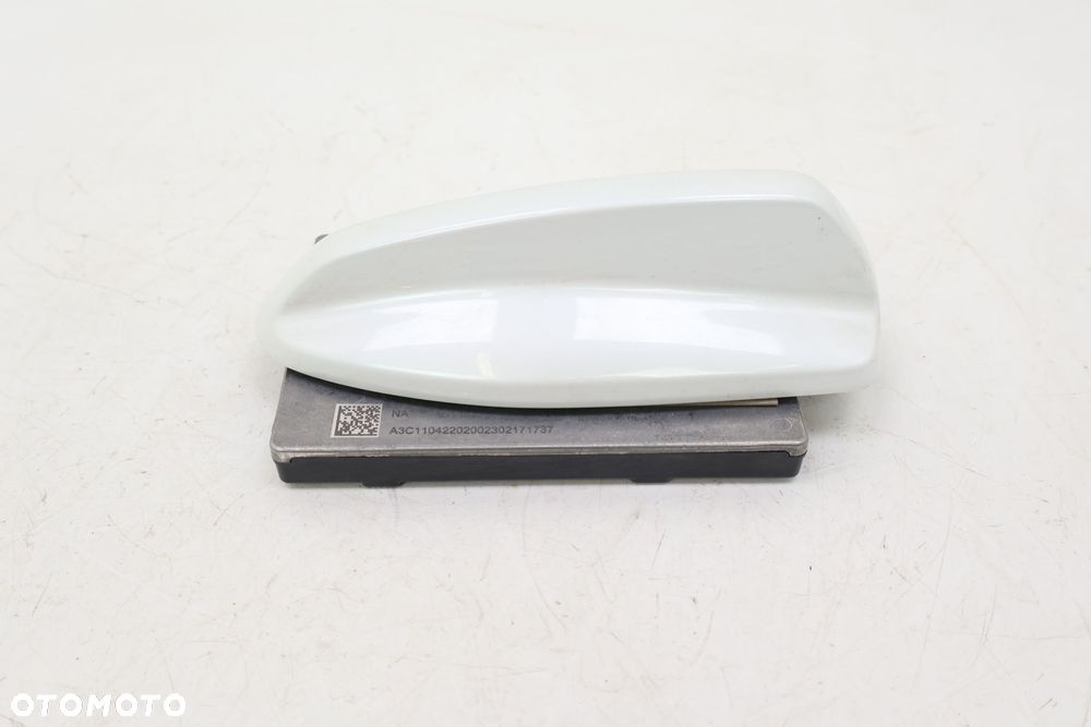 VOLVO XC60 II PŁETWA ANTENA DACHOWA 707 32387154 - 1