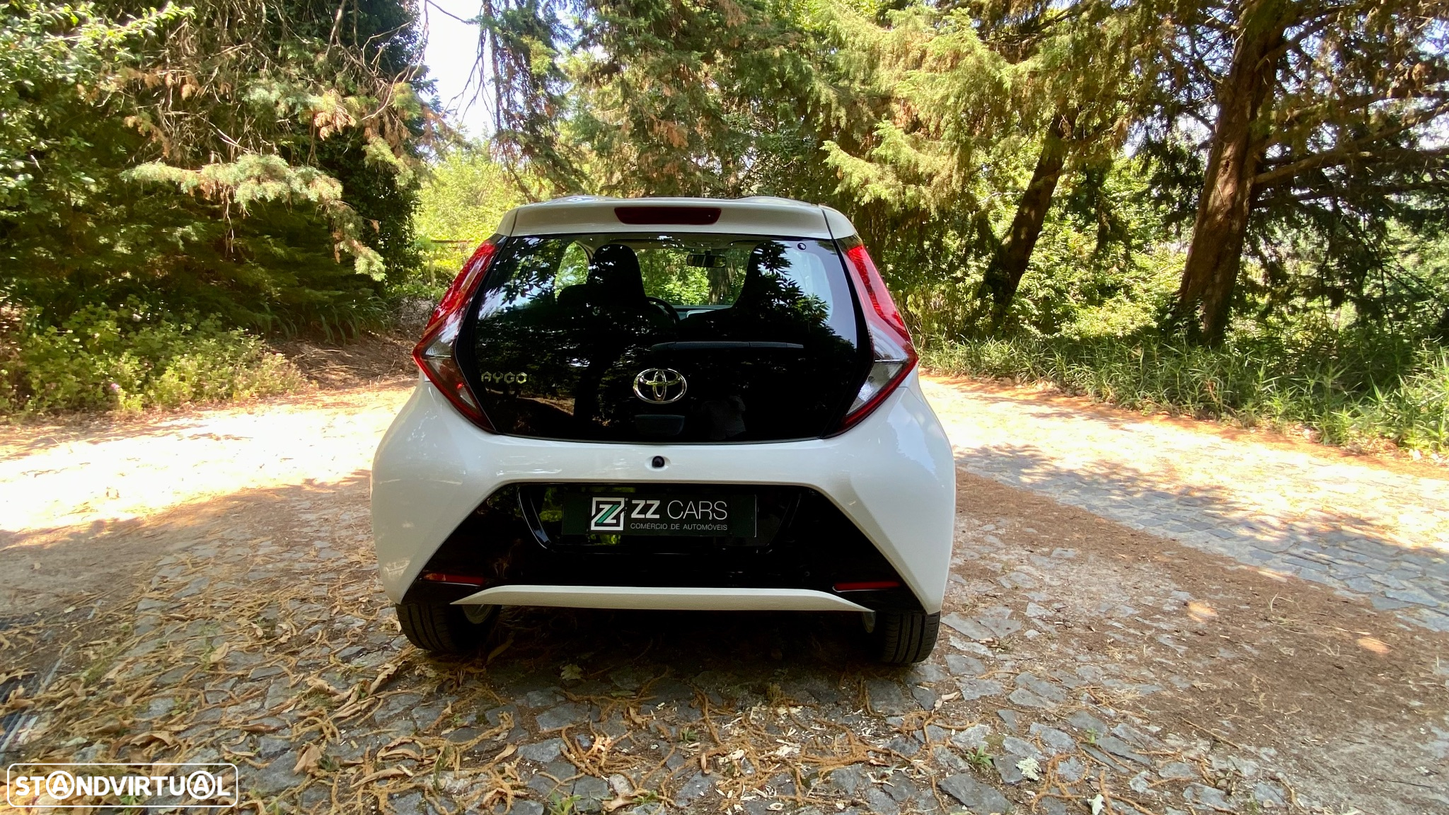 Toyota Aygo 1.0 X-Play Plus - 5