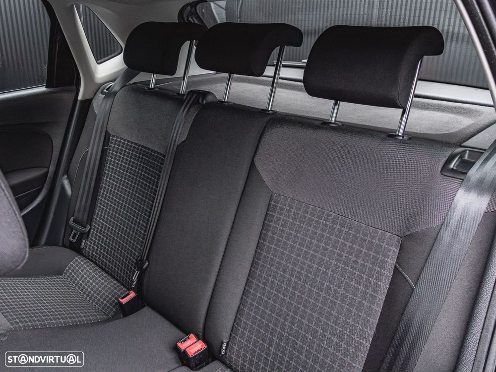 VW Polo 1.4 TDi BlueMotion - 17