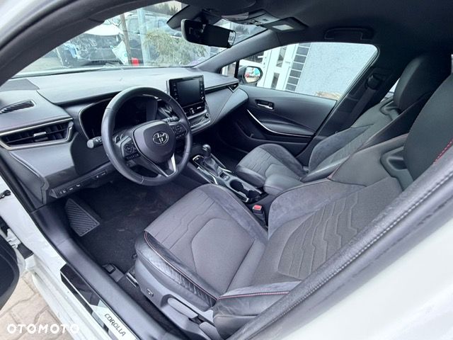 Toyota Corolla 2.0 Hybrid Comfort - 27