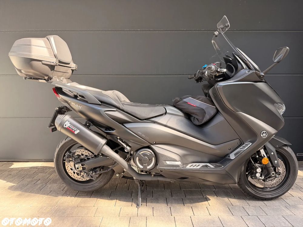 Yamaha Tmax - 24