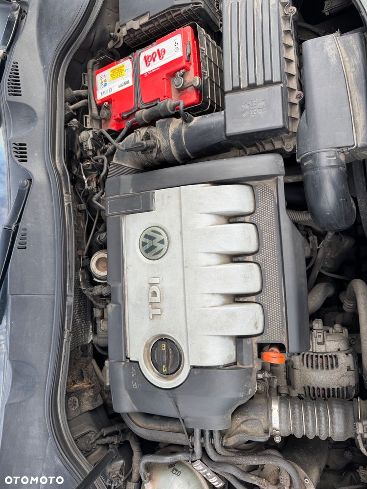 Volkswagen Passat 2.0 TDI Comfortline - 6
