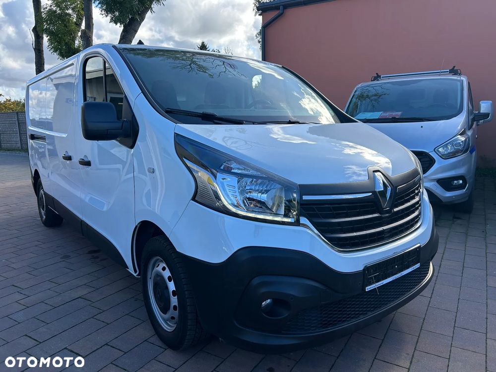 Renault Trafic - 2