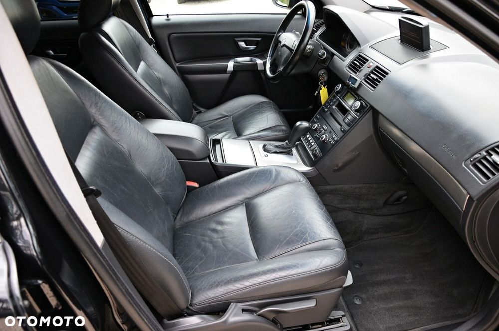Volvo XC 90 - 36