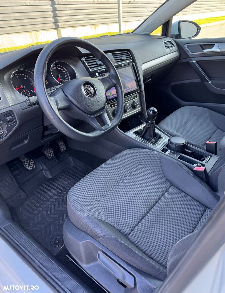 Volkswagen Golf 1.6 TDI BMT Comfortline - 4
