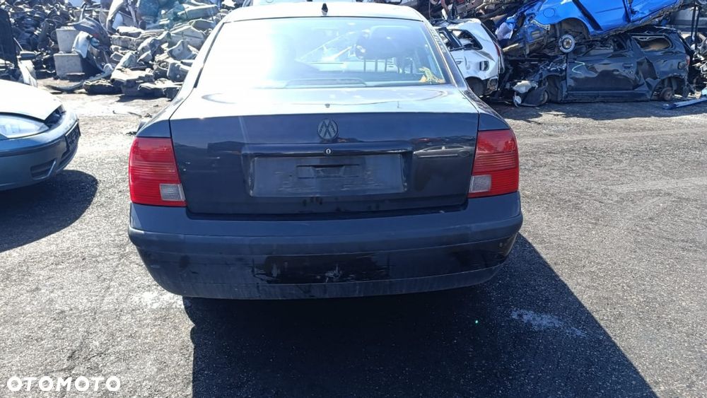 36047 VW passat B5 model od 96-00 silnik 1.9 TDI AJM nie odpala skrzynia ELN lakier LC9Z - 4